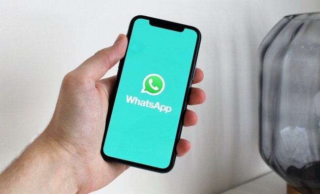 WhatsApp terá nova função para áudios em pouco tempo.