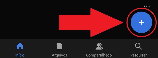 O botão de "+" fica na parte inferior da tela do seu smartphone.