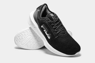 Imagem de: Precisando de um novo tênis? Confira opções Adidas, Mizuno, Puma e mais por menos de R$200 na Netshoes