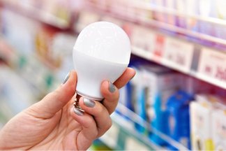 Imagem de: Lâmpadas inteligentes baratinhas na Semana do Consumidor; confira 6 opções por menos de R$38